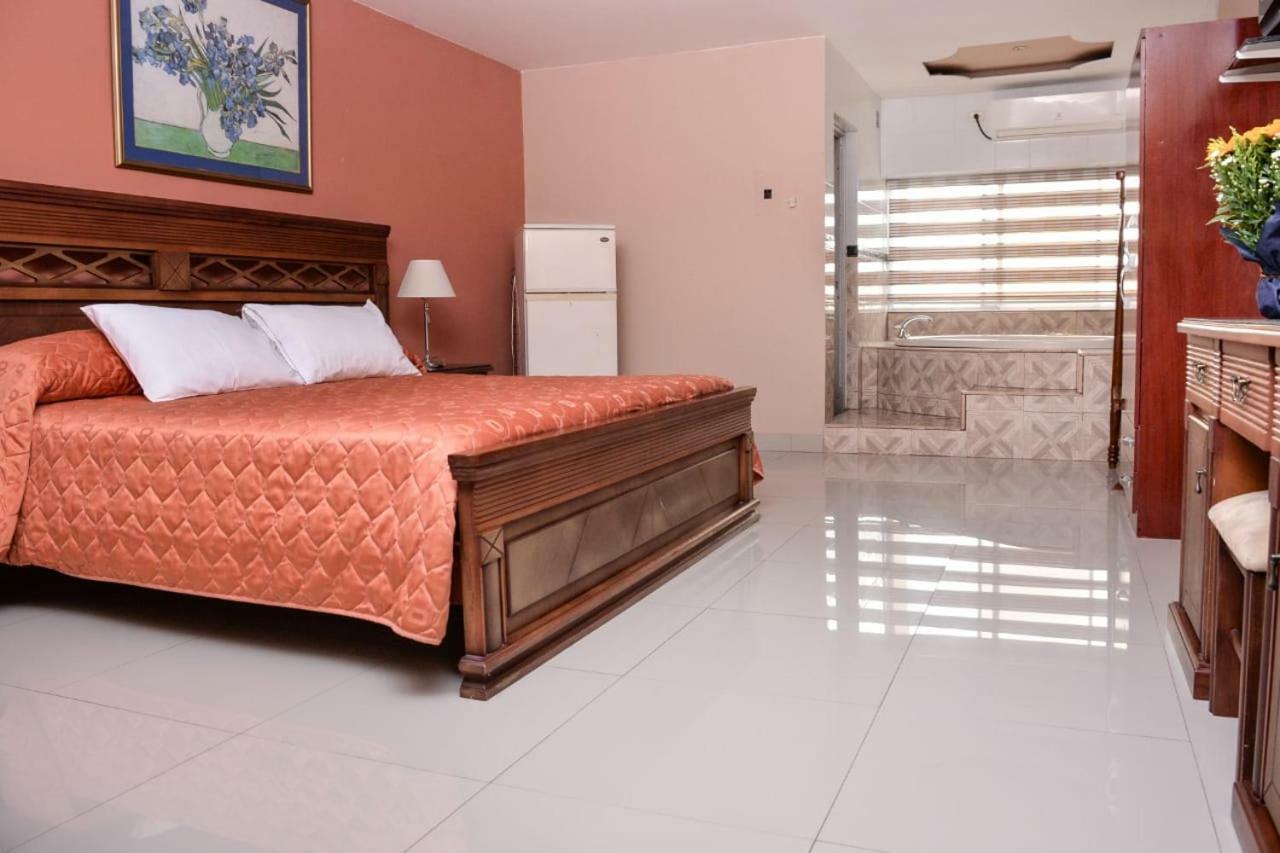 Hotel Olimpico En Quevedo 外观 照片