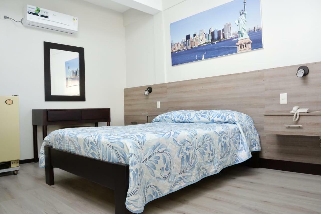 Hotel Olimpico En Quevedo 外观 照片